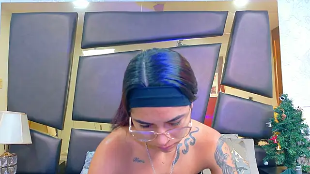 NicoleEsposito online show from 12-16-25, 12:53