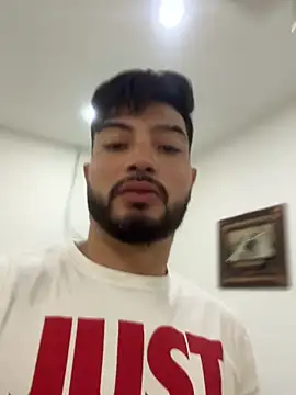 Snapshot of _tony8 chatting on 10-29-25, 12:53 tony8 online show from 10-29-25, 12:53