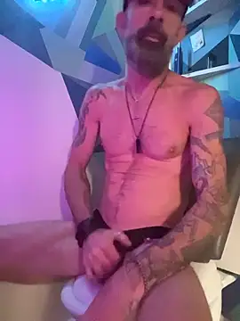 HandyBro online show from 10-31-25, 05:20