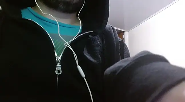 camiloking1720 online show from 03-12-25, 11:22