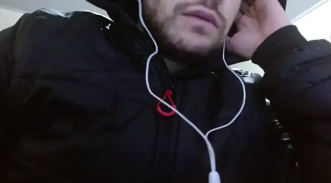 camiloking1720 online show from 03-13-25, 06:05