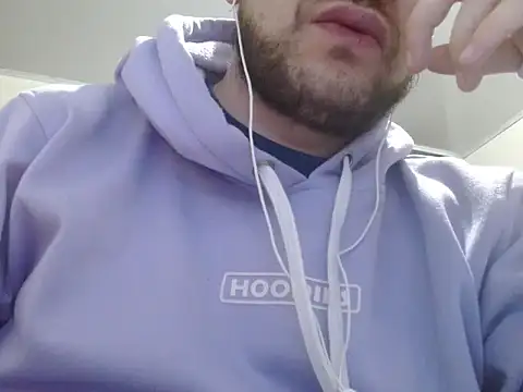 camiloking1720 online show from 09-21-25, 11:10