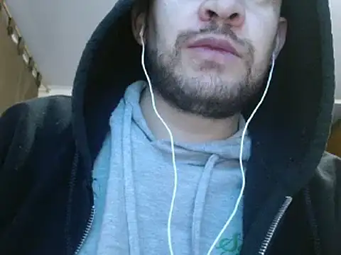 camiloking1720 online show from 02-19-25, 01:28