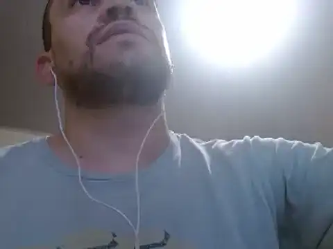 camiloking1720 online show from 02-26-25, 11:19