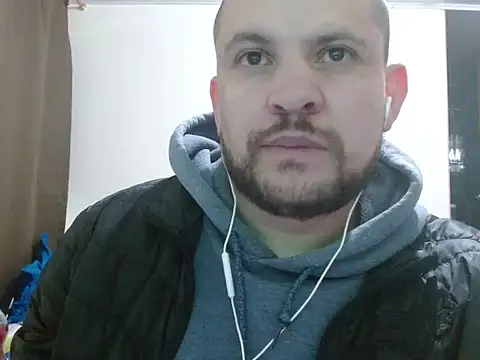 camiloking1720 online show from 04-01-26, 02:25