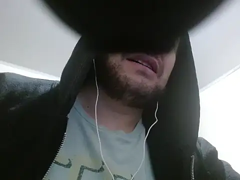 camiloking1720 online show from 09-13-25, 09:37