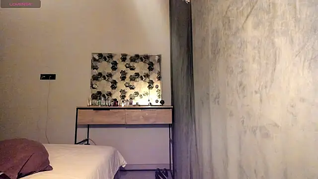 Selena Rase online show from 11-16-25, 03:39