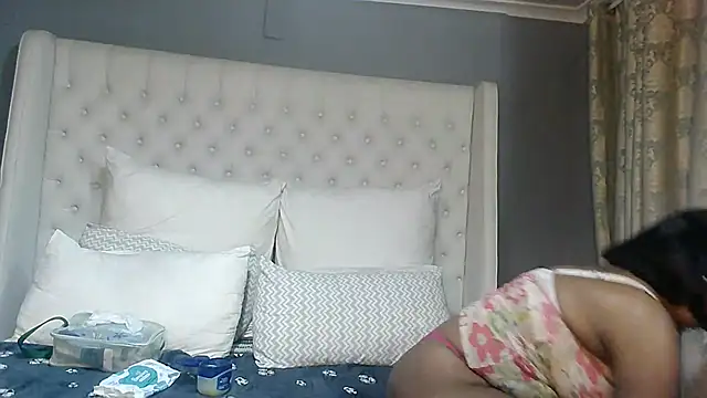 Carocurvy online show from 07-17-26, 08:28