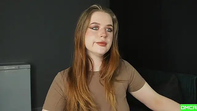 Pinku kitsune online show from 12-18-25, 01:11