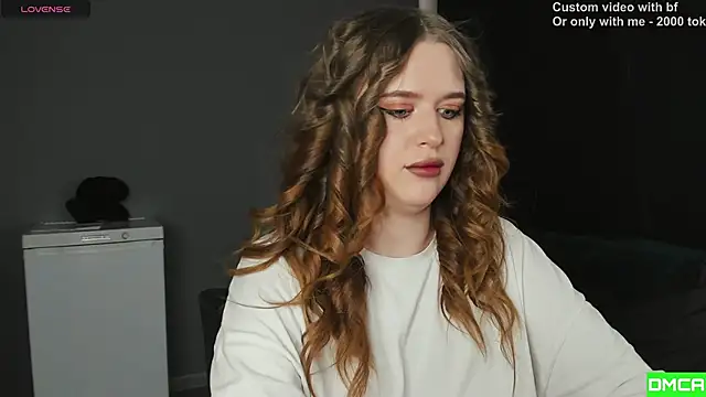 Pinku kitsune online show from 02-14-26, 08:03