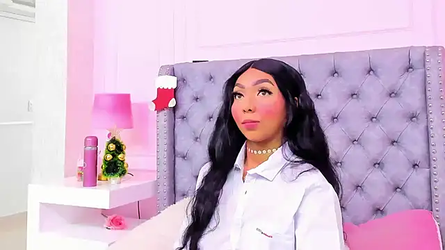 HaileeRoberts online show from 11-19-25, 12:27