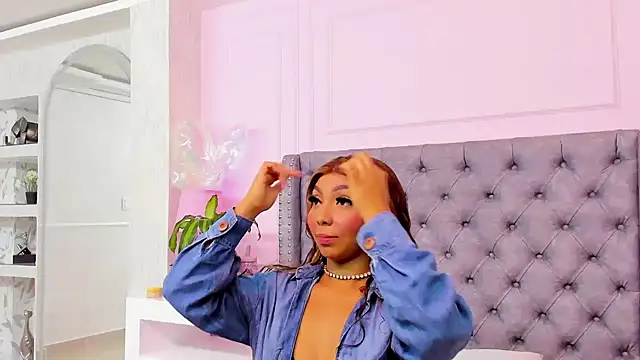 HaileeRoberts online show from 05-05-26, 12:30