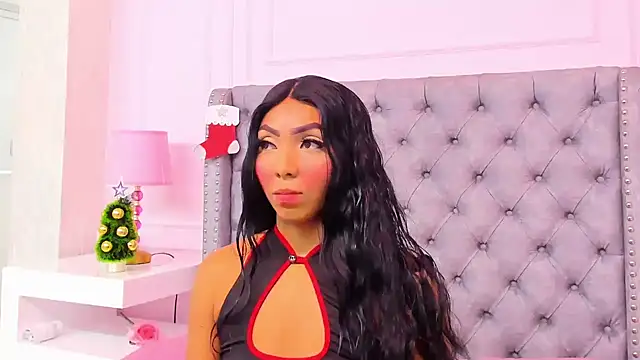 HaileeRoberts online show from 11-21-25, 12:26