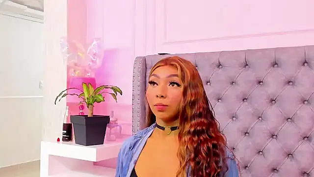 Snapshot of HaileeRoberts chatting on 03-21-26, 12:31 HaileeRoberts online show from 03-21-26, 12:31