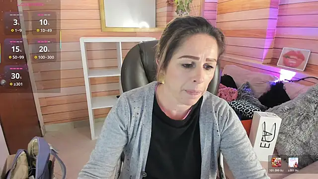 Victoria collins 1 online show from 02-25-26, 11:10