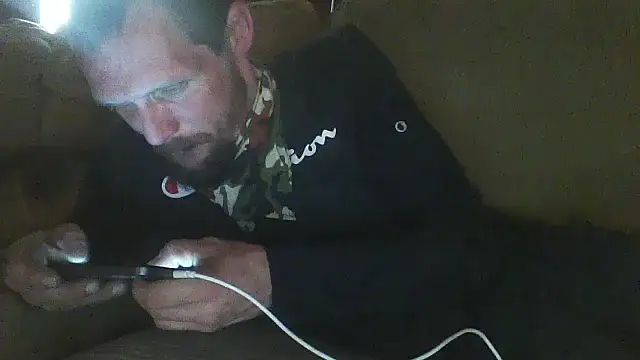 luke thighwalker2469 online show from 12-14-25, 12:28