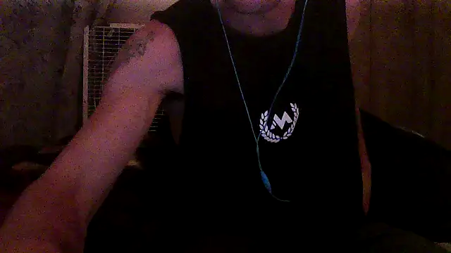 luke thighwalker2469 online show from 04-25-26, 10:29