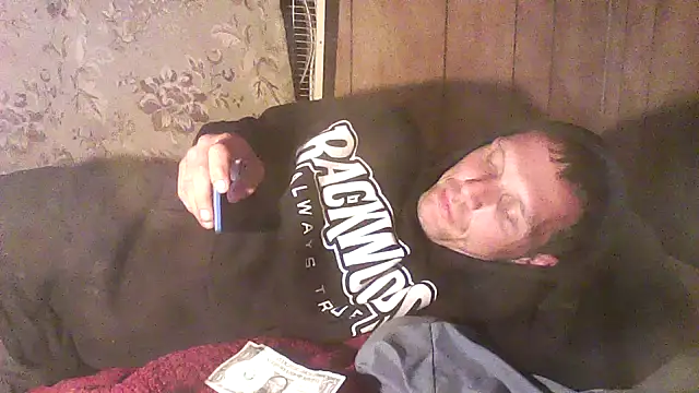 luke thighwalker2469 online show from 04-23-26, 03:57