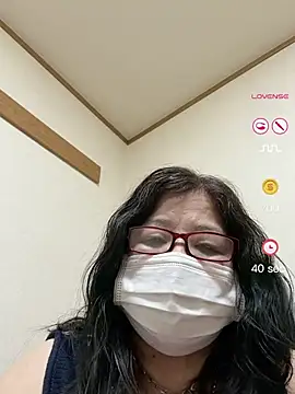 Snapshot of ryoko6681 chatting on 05-13-26, 08:27 ryoko6681 online show from 05-13-26, 08:27