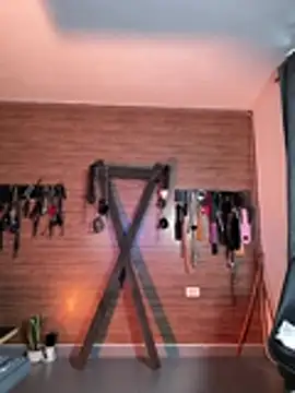 Snapshot of yey_bdsm chatting on 06-26-26, 04:57 yey bdsm online show from 06-26-26, 04:57