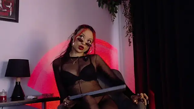 BambiiQueen online show from 05-21-26, 02:25