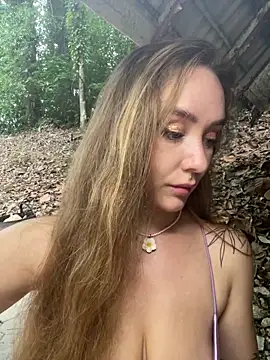 Snapshot of AngelPaull chatting on 03-20-25, 10:10 AngelPaull online show from 03-20-25, 10:10