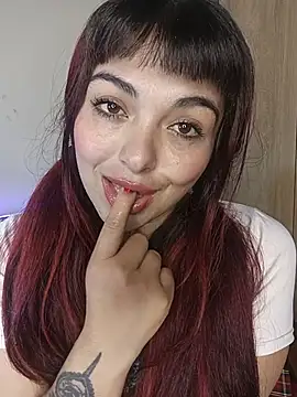 Winona-miu online show from 05-17-26, 08:31