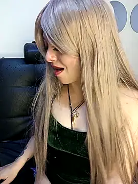 Winona-miu online show from 11-26-25, 09:26