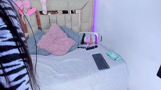 melody bonnet online show from 03-05-26, 07:16