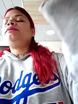 IamAlana  online show from 05-17-26, 12:38
