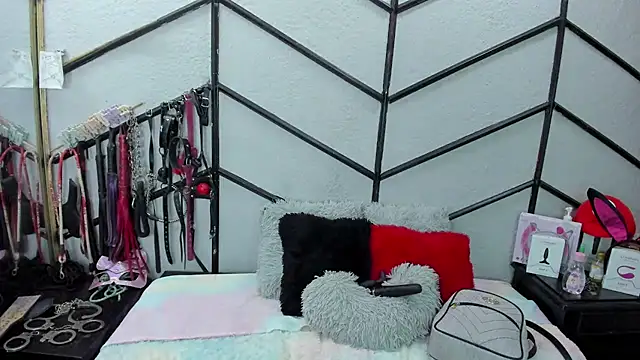 AlanaLuck online show from 03-02-26, 12:23