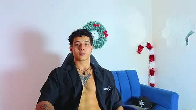 Demitryo online show from 12-15-25, 03:34