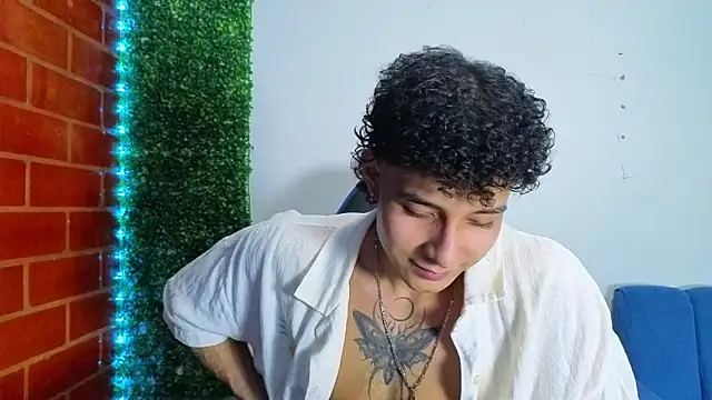 Demitryo online show from 04-13-26, 04:38