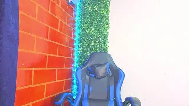 Demitryo online show from 03-22-26, 04:27