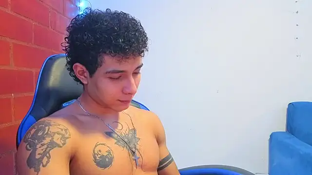 Demitryo online show from 01-10-26, 03:02