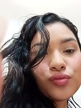 lolaa staars online show from 02-23-25, 06:28