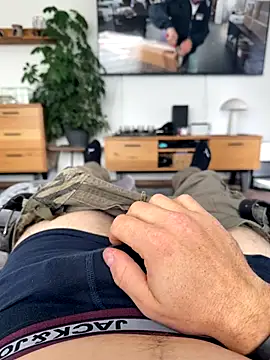 MellidenisGeil online show from 10-12-25, 10:49