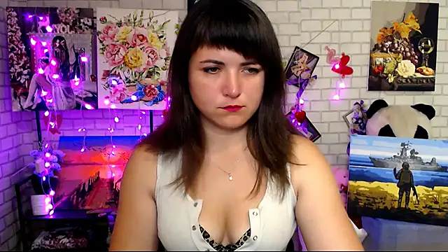 Darina M  online show from 09-24-25, 04:30