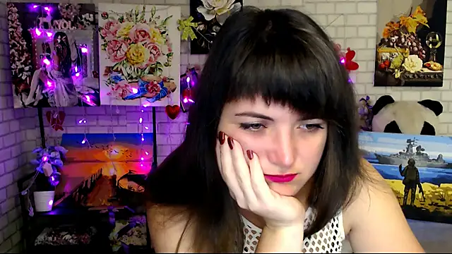 Darina M  online show from 10-17-25, 04:38