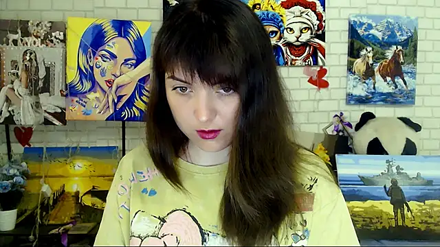Darina M  online show from 05-05-26, 04:37