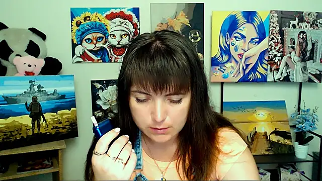 Snapshot of Darina_M_ chatting on 06-21-26, 04:40 Darina M online show from 06-21-26, 04:40