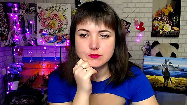 Darina M  online show from 11-14-25, 05:22