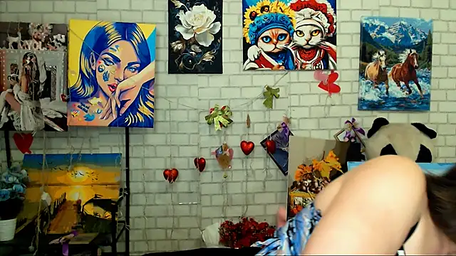 Darina M  online show from 04-11-26, 04:31