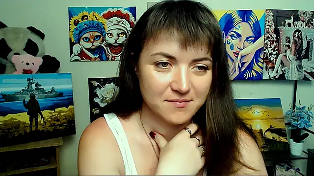 Darina M  online show from 05-26-26, 04:32
