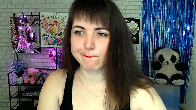 Darina M  online show from 03-21-25, 05:32