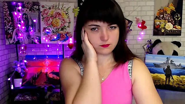 Darina M  online show from 10-21-25, 04:34