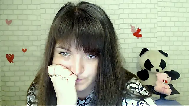 Darina M  online show from 05-07-26, 04:28