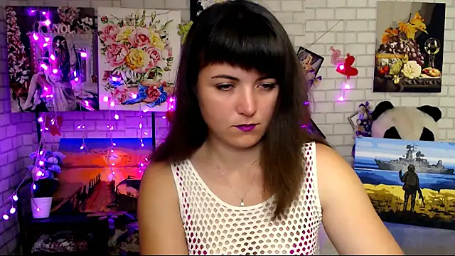 Darina M  online show from 10-04-25, 04:36