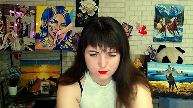 Snapshot of Darina_M_ chatting on 02-11-26, 05:29 Darina M online show from 02-11-26, 05:29