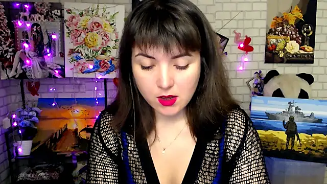 Darina M  online show from 11-16-25, 07:24